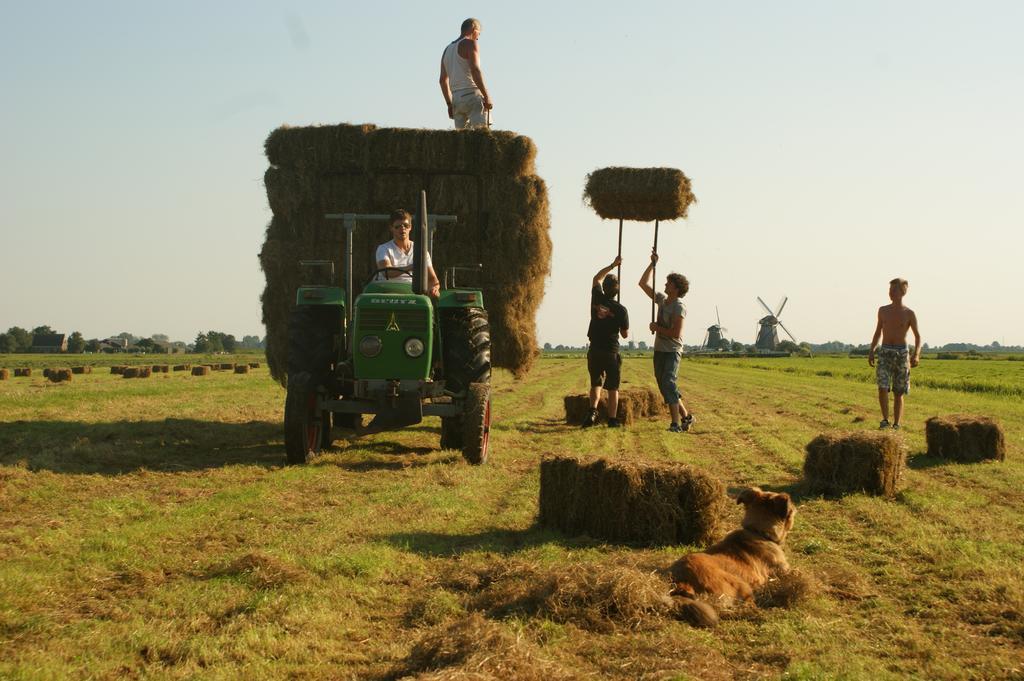 Hoeve Suydeinde Aarlanderveen Buitenkant foto